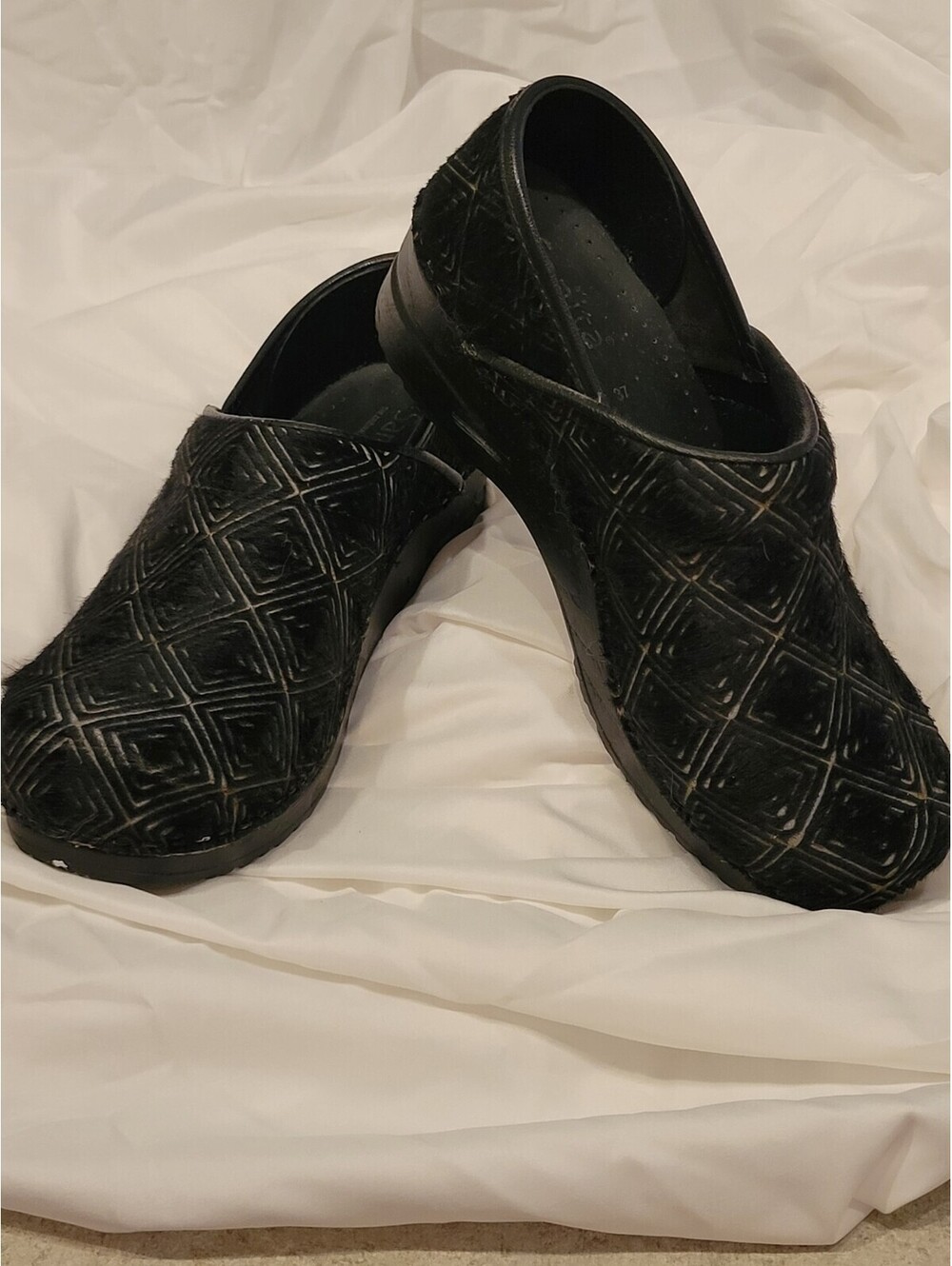 Sanita Pony Hair Stapled Clogs Slip On Diamond Patt Shoes Womens 37  US 6 Black